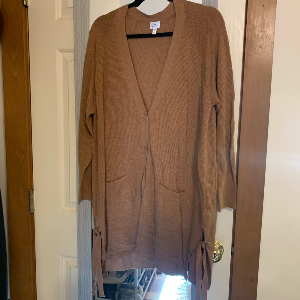 Lightweight Camel Cardigan